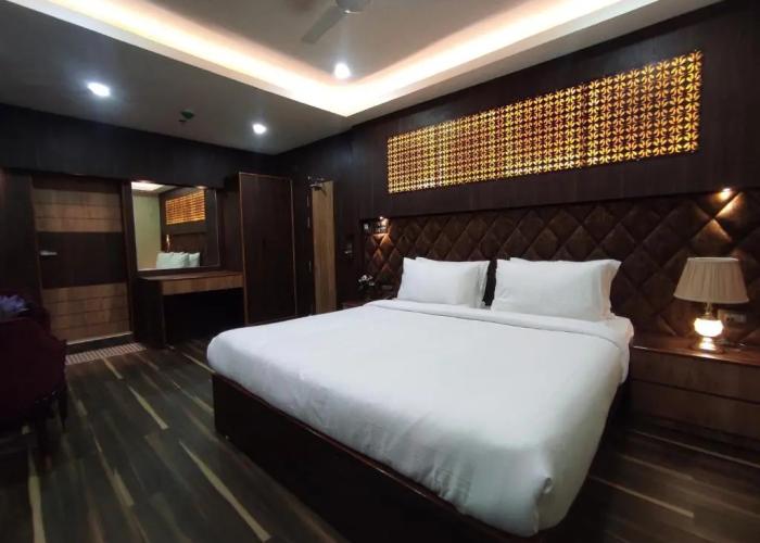 Hotel Aavas Inn