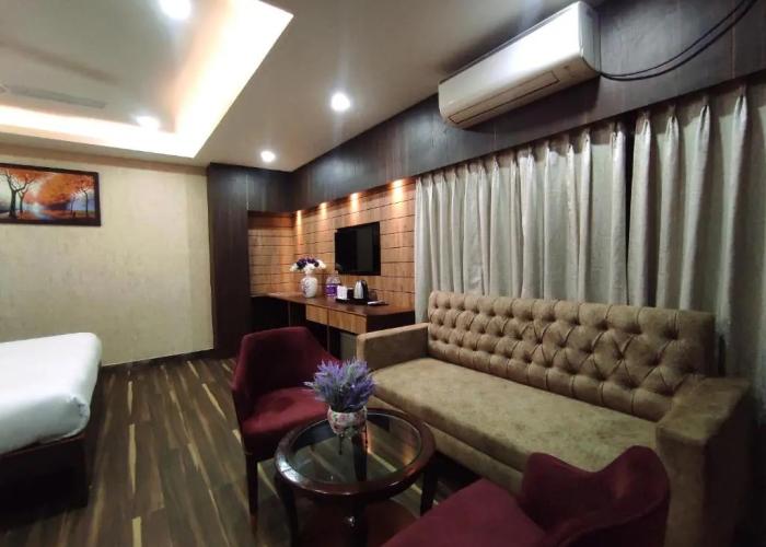 Hotel Aavas Inn