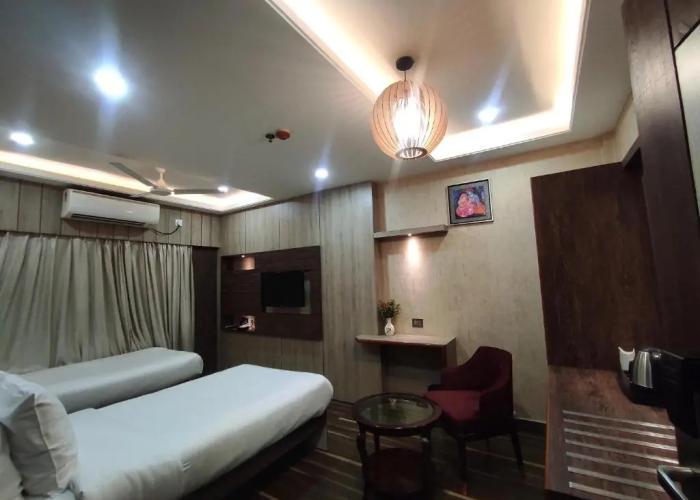 Hotel Aavas Inn