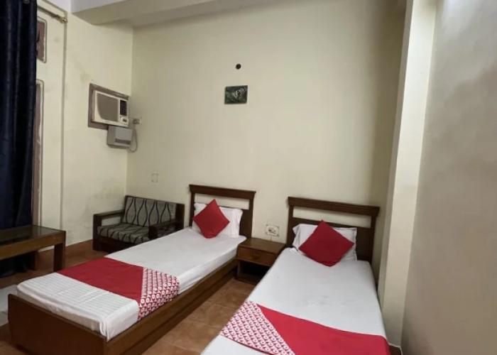 Hotel YSM Grand