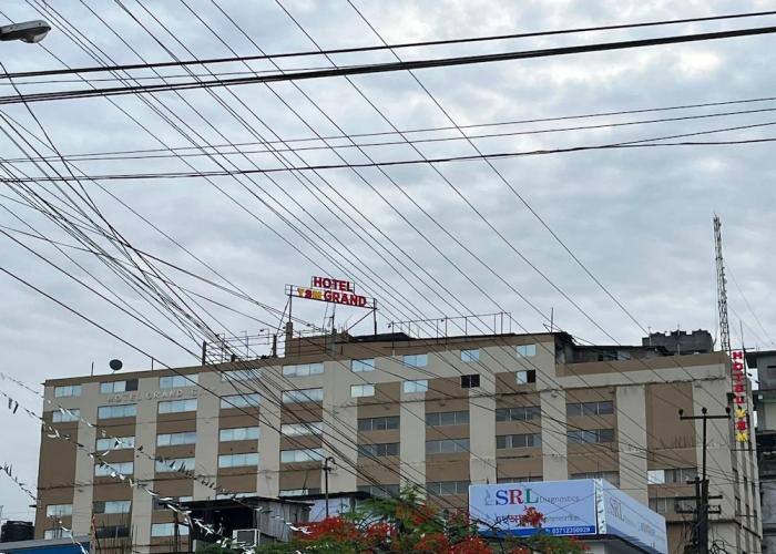 Hotel YSM Grand