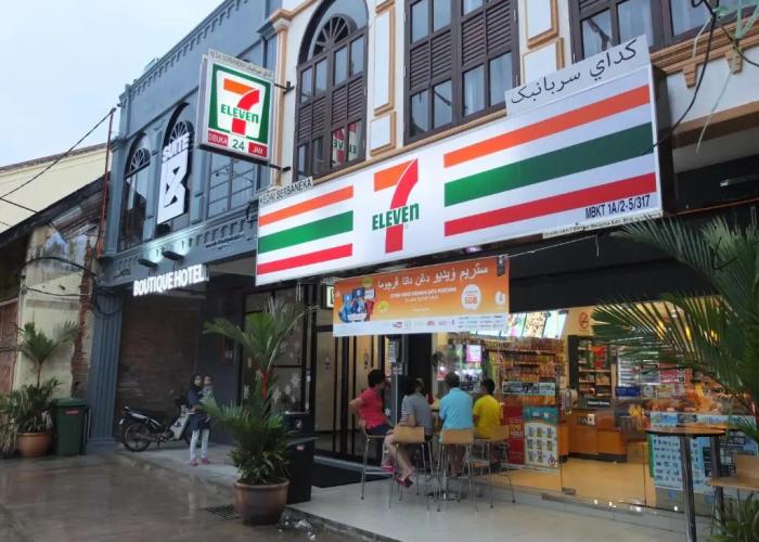 Suite 18 Boutique Hotel - Hostel