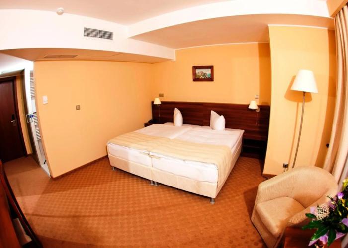 Grand Hotel