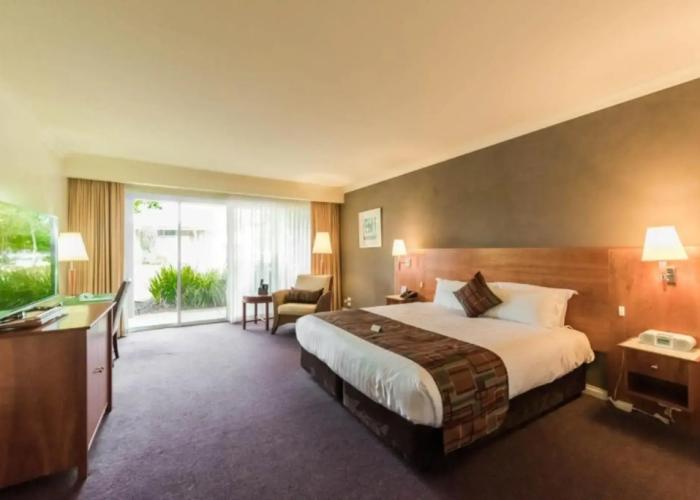 Century Inn