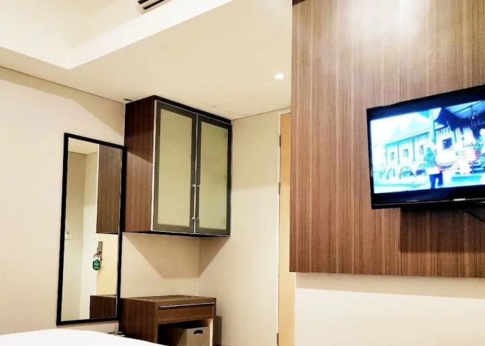 Emerald Hotel