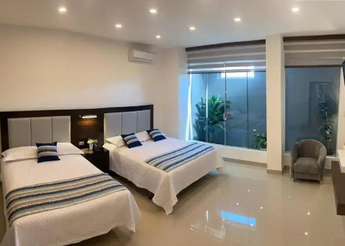 Hotel Innova