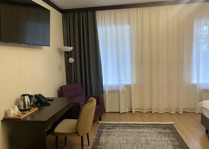 Viktoriya Hotel
