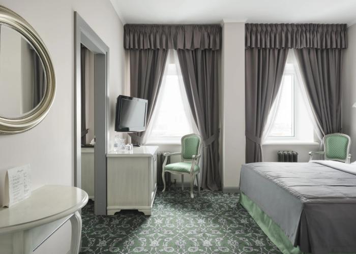 Remezov Hotel