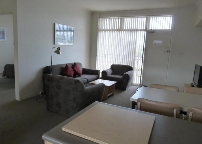 Glenelg Holiday Apartments