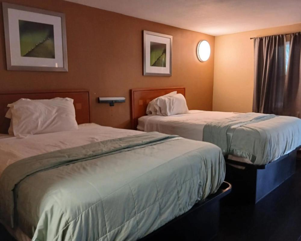 фото OYO Hotel Tallahassee Downtown