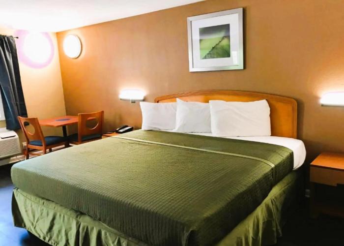 OYO Hotel Tallahassee Downtown