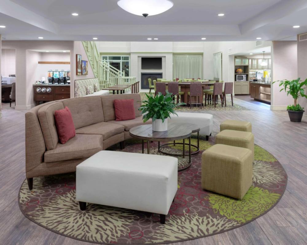 фото Homewood Suites by Hilton Tallahassee