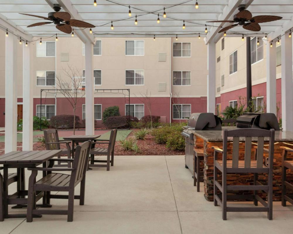 фото Homewood Suites by Hilton Tallahassee