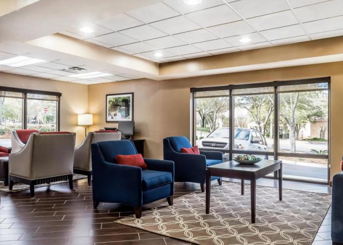 Comfort Suites Tallahassee Capitol - University Area