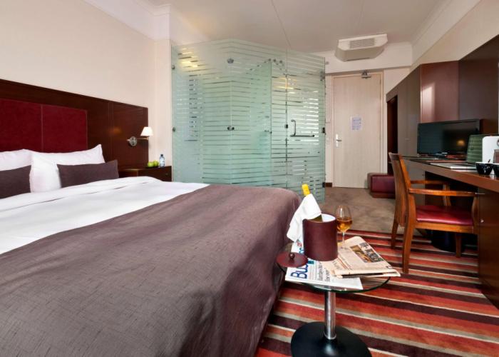 Best Western Plus La Corniche