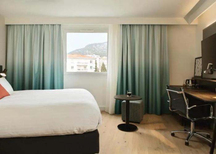 Holiday Inn Toulon City Centre by IHG