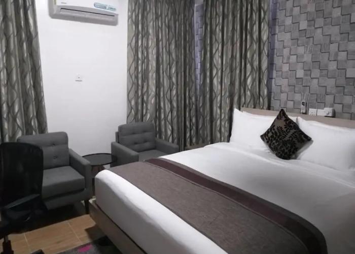 Jeyads Lodge