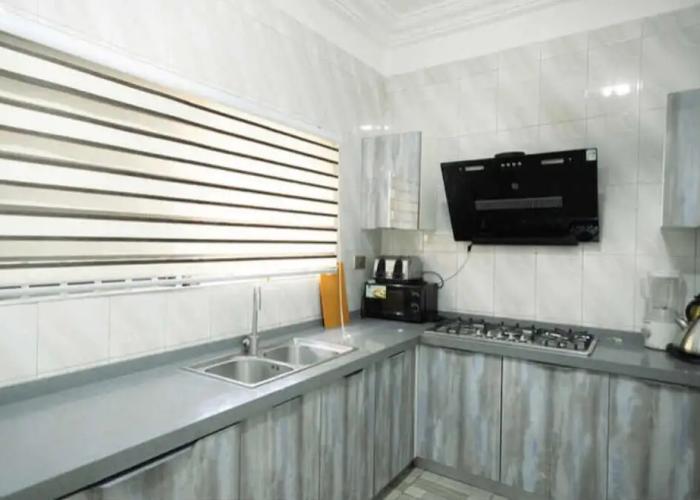 Daa Dingbe Suites