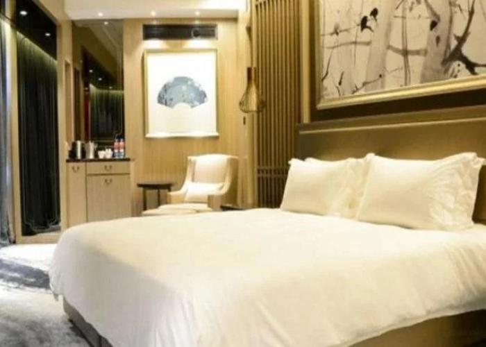 Enjoy Hotel