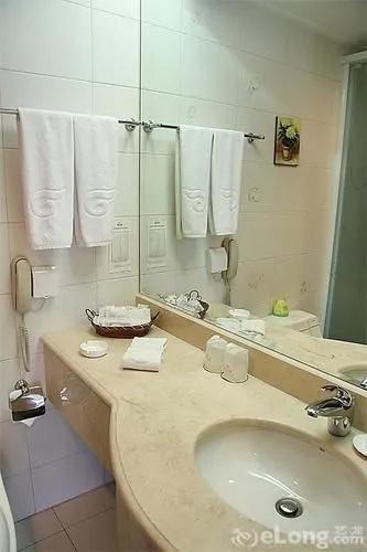 Shandong Yizheng Hotel