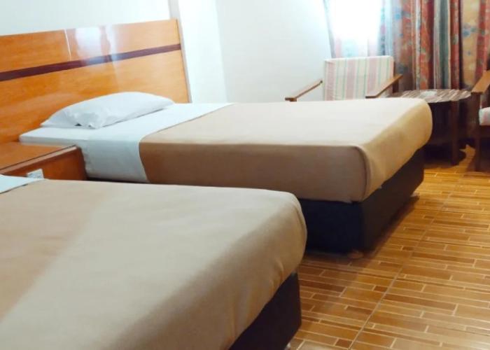 Paradise Hotel