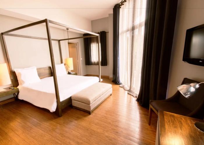 Le Louvre Hôtel & Spa