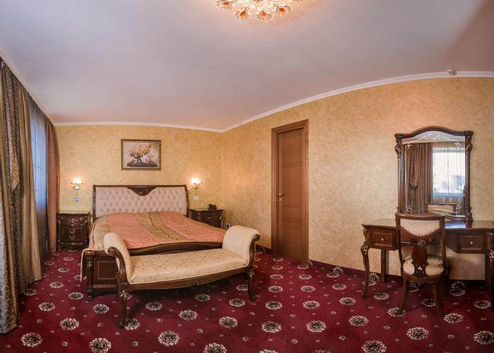 Tomsk Hotel
