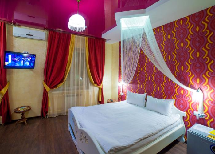 KHalif Hotel