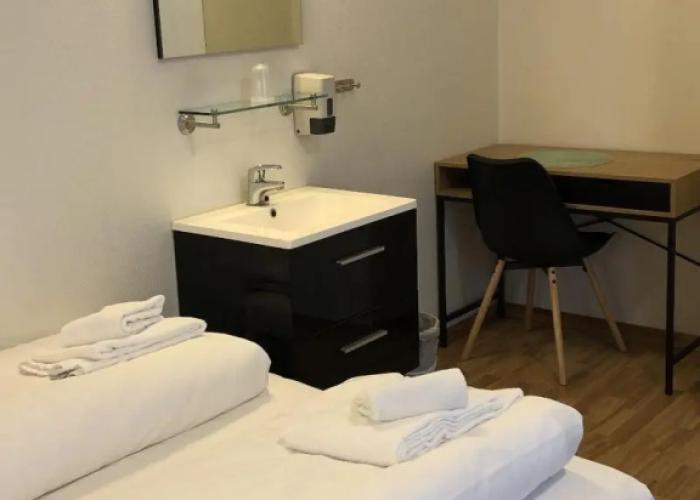 Ami hotel