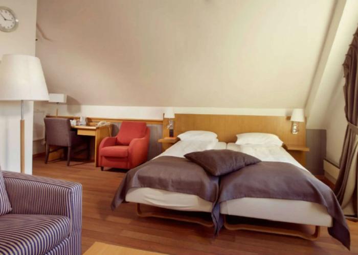 Home Hotel With