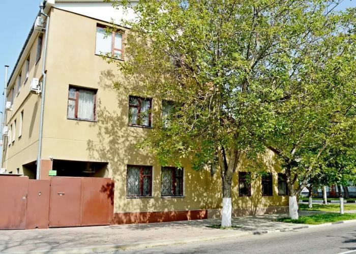 Guest House on Chernomorskaya Ulitsa