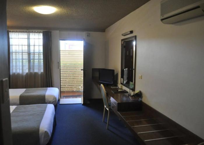 In Town Motor Inn