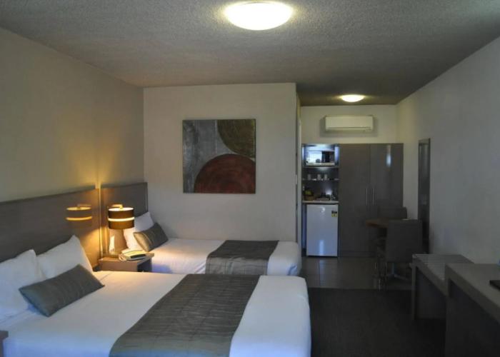 In Town Motor Inn