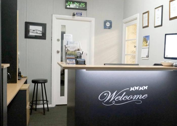 Highway Motor Inn