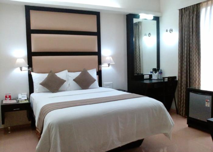 Pattom Royal Hotel