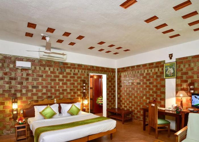 Beach and Lake Ayurvedic Resort