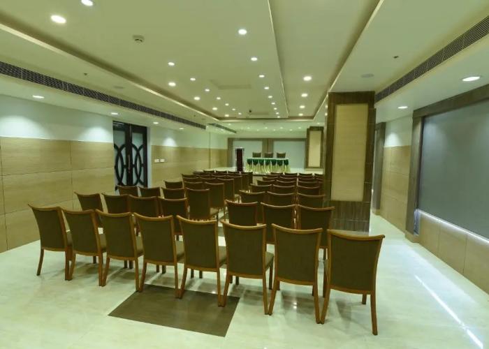Mayas Kem Pride Hotel