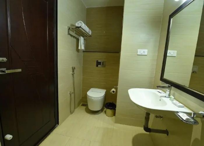 Mayas Kem Pride Hotel