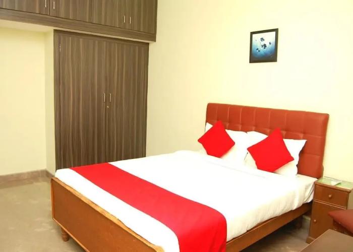 Star Residency