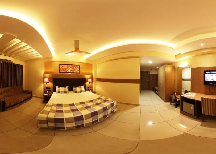 Hotel Femina