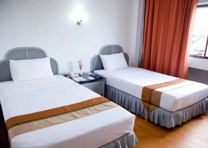 Thumrin Hotel