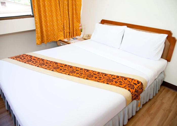Thumrin Hotel