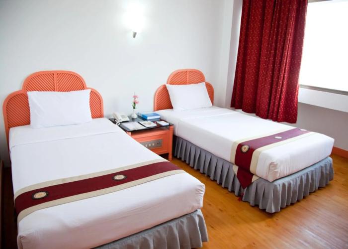 Thumrin Hotel