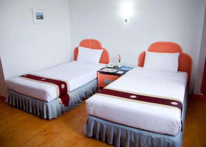 Thumrin Hotel