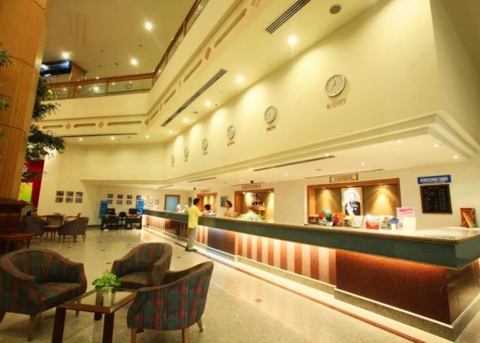 Thumrin Thana Hotel