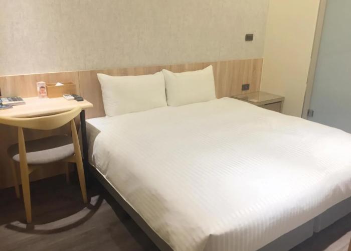 Traveller-Inn Zhongzheng Library