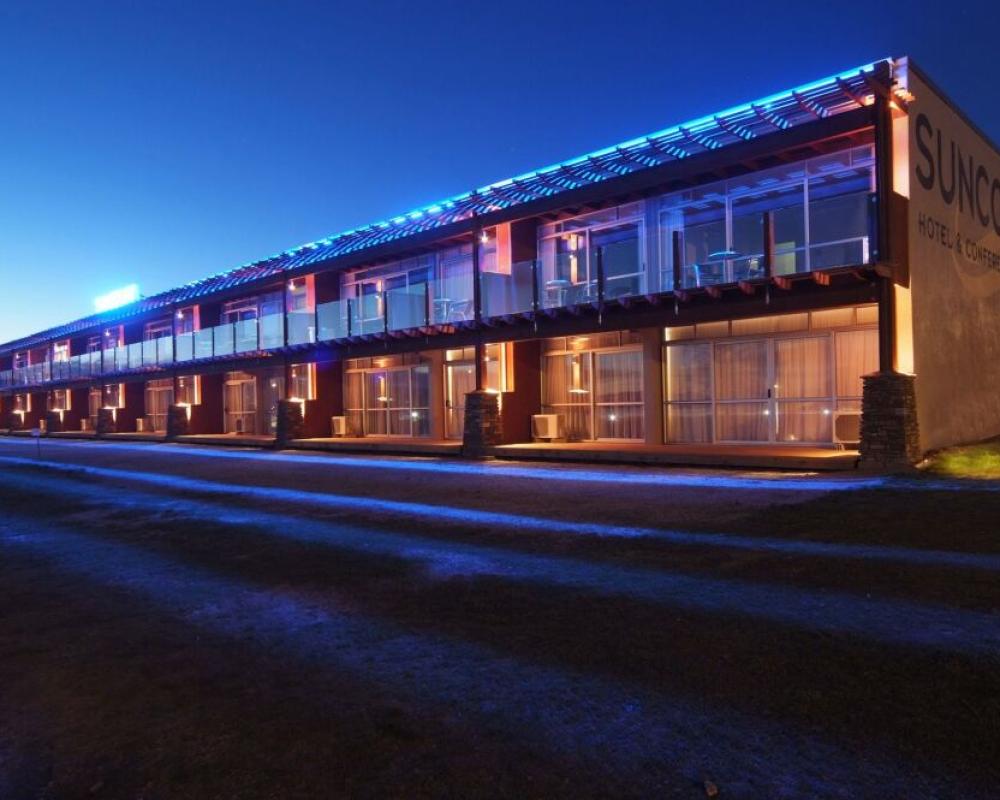 Suncourt Hotel & Conference Centre