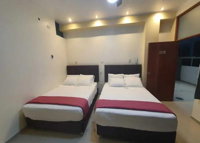 Hotel Golden Sky