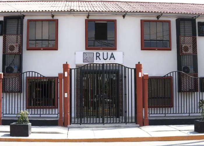 Rua Hoteles - Talara