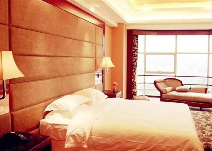 Garden International Hotel